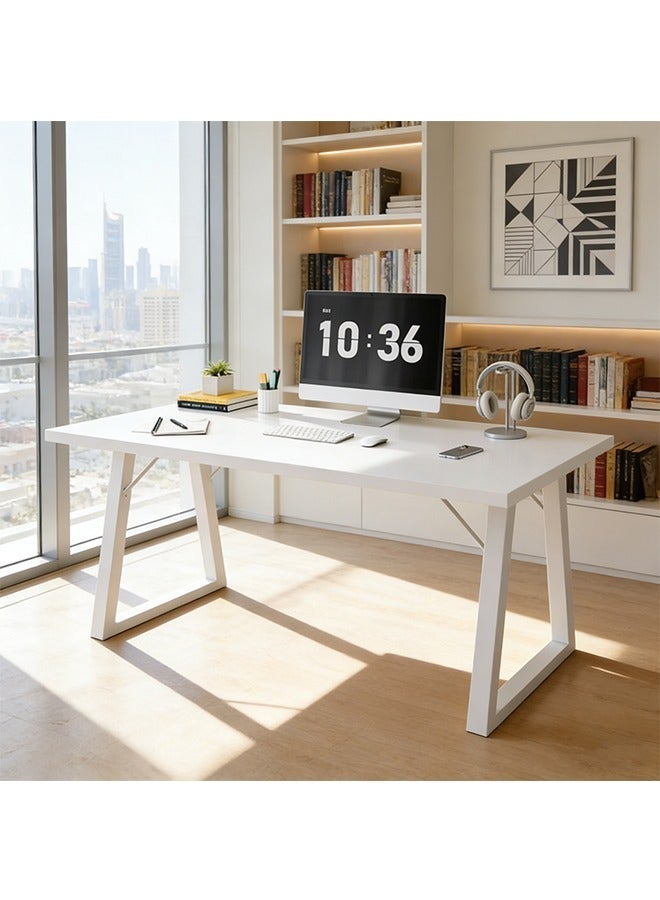 مكتب المنزل الحديث الحد الأدنى ، مكتب الكمبيوتر الكبير متعدد الوظائف ، مكتب دراسة خشب صلب واسع مع إطار معدني مستقر ، محطة عمل مناسبة للمكتب المنزلي - Image 1